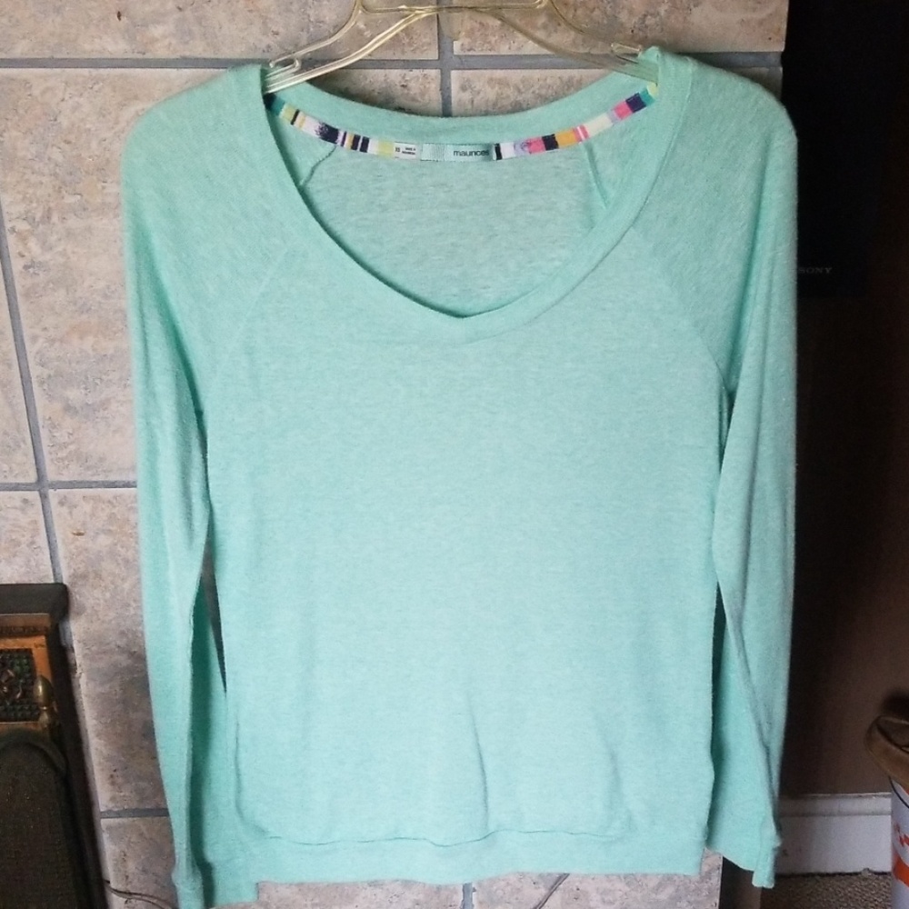 Maurices top xs